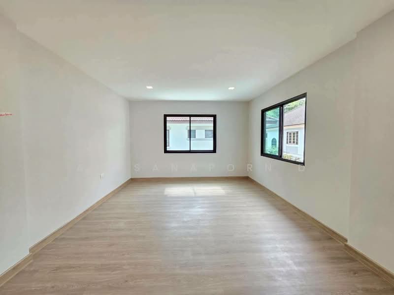 Ladawan Pinklao-Borommaratchachonnani, Bangkok, Borommaratchachonnani Road, Sala Thammasop, Thawi Watthana, Bangkok, 4 Bedrooms, 348 sqm, Single Detached House For Sale, by Angsanaporn D, 500264559 - DDproperty.com