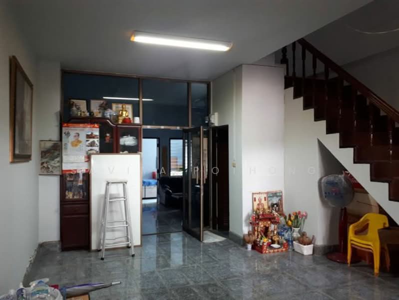 4-BR Townhouse, Bangkok, Bang Phlat, Bang Phlat, Bangkok, 4 Bedrooms, 201 sqm, Townhouse For Sale, by Savita Pothong, 500264566 - DDproperty.com