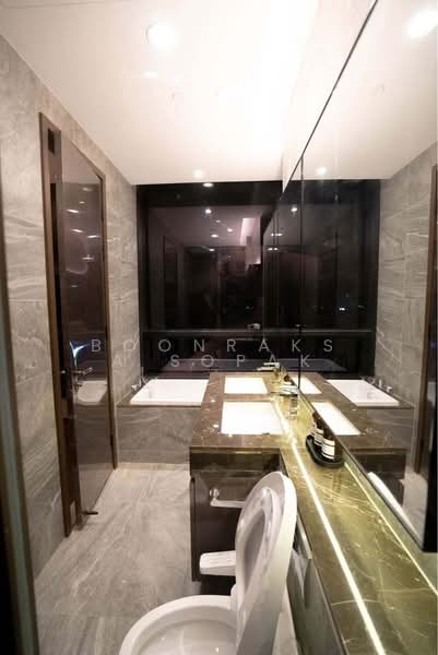 The Esse Sukhumvit 36, Bangkok, Soi Sukhumvit 36, Sukhumvit Road, Phra Kanong, Khlong Toei, Bangkok, 2 Bedrooms, 73 sqm, Condo For Rent, by Boonraksa Sopak, 500264602 - DDproperty.com