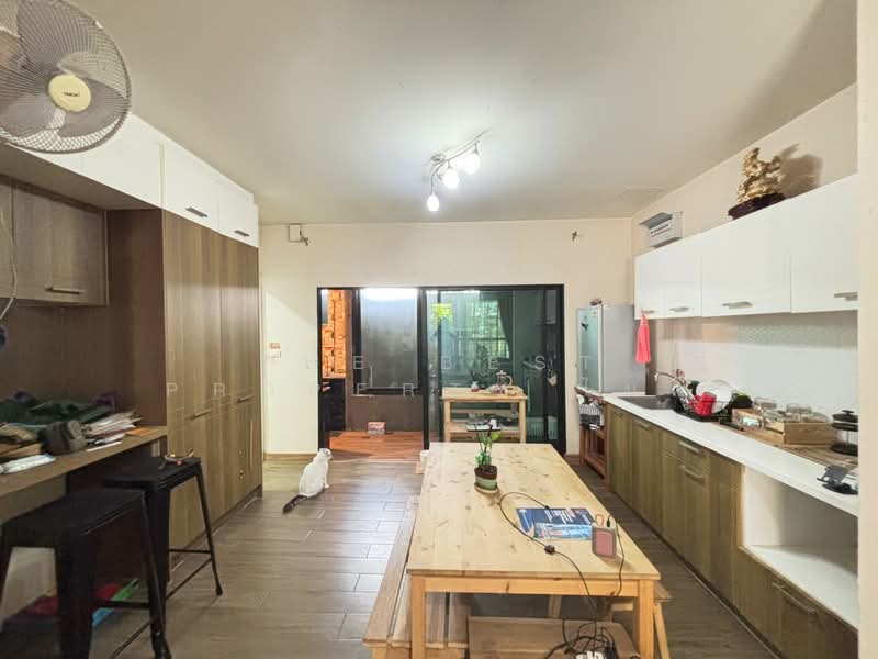 Urbano Ramkhamhaeng, Bangkok, Ramkhamhaeng Road, Saphan Sung, Saphan Sung, Bangkok, 3 Bedrooms, 100 sqm, Townhouse For Sale, by The Best Property ไมค์, 500264605 - DDproperty.com