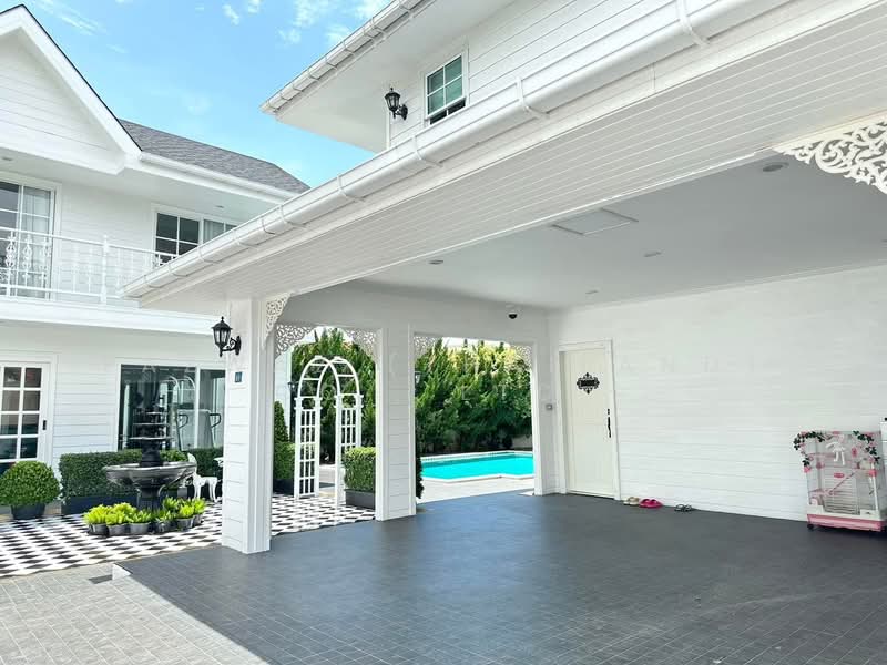 Luxury Estate Villa Cherngtalay Phuket Large Land Prime Investment Deal, Phuket, Choeng Thale, Thalang, Phuket, 5 Bedrooms, 460 sqm, Villa For Sale, by Fazwaz (Thailand) Co., Ltd., 500264608 - DDproperty.com