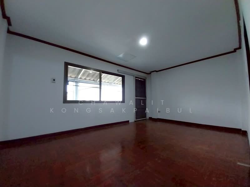 Nareenakorn 12, Nonthaburi, Bang Rak Pattana, Bang Bua Thong, Nonthaburi, 3 Bedrooms, 220 sqm, Townhouse For Sale, by CHAWALIT KONGSAKPAIBUL, 500264625 - DDproperty.com