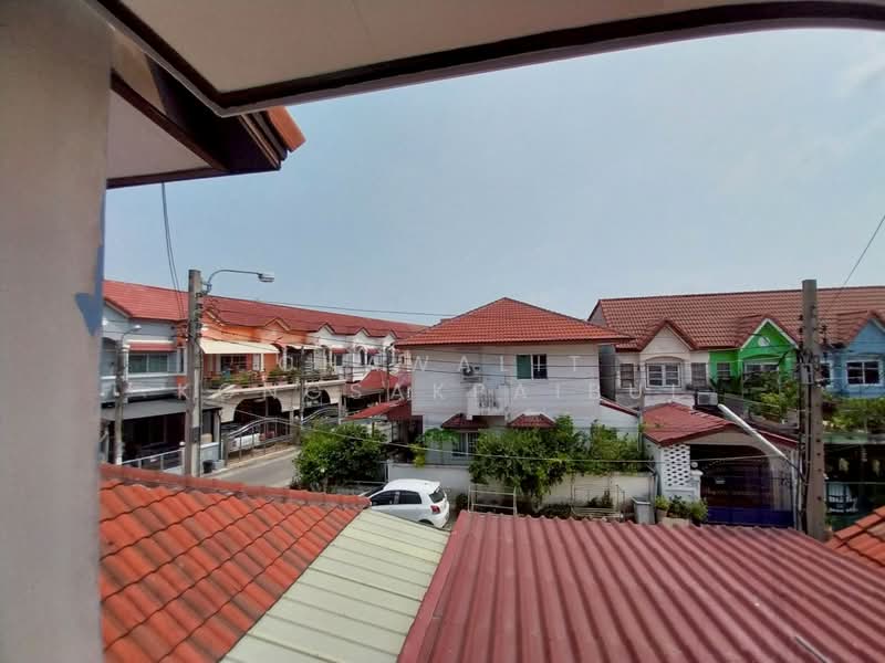 Nareenakorn 12, Nonthaburi, Bang Rak Pattana, Bang Bua Thong, Nonthaburi, 3 Bedrooms, 220 sqm, Townhouse For Sale, by CHAWALIT KONGSAKPAIBUL, 500264625 - DDproperty.com