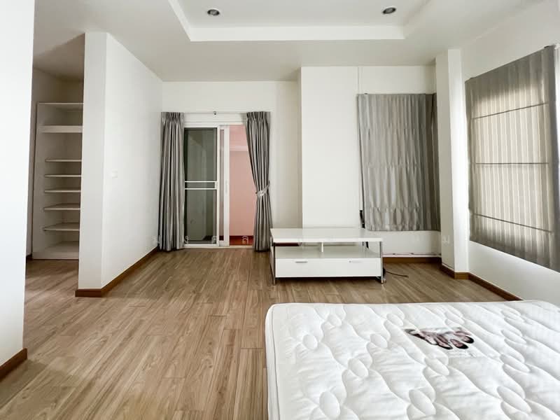 Baan Jiratip Watcharapol : บ้านจิรทิพย์ วัชรพล, กรุงเทพ, ถนนสุขาภิบาล 5, คลองถนน, สายไหม, กรุงเทพ, 170 ตร.ม., บ้านเดี่ยว ขาย, โดย อภิมงคล สุขเกษม, 500264661 - DDproperty.com