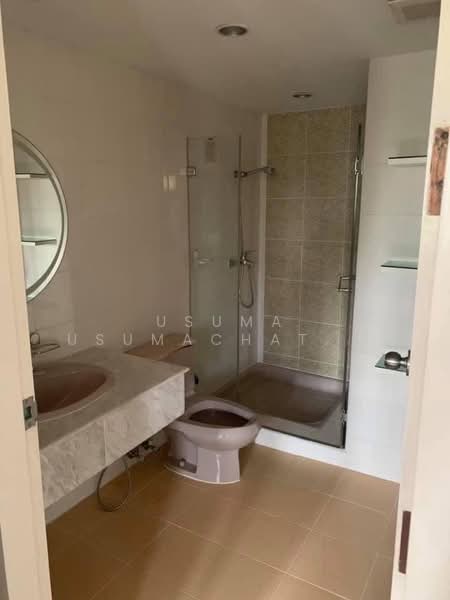 villa Sukhumvit 49 near BTS Promphong, Bangkok, Khlong Tan Nua, Watthana, Bangkok, 4 Bedrooms, 320 sqm, Townhouse For Rent, by Usuma Usumachat, 500264664 - DDproperty.com