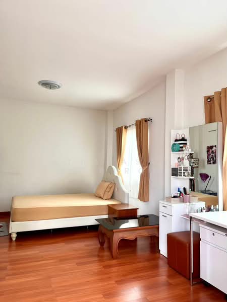 บ้าน 4-ห้องนอน, กรุงเทพ, ทับยาว, ลาดกระบัง, กรุงเทพ, 200 ตร.ม., บ้านเดี่ยว ขาย, โดย Pattarasaya Sripirom, 500264666 - DDproperty.com