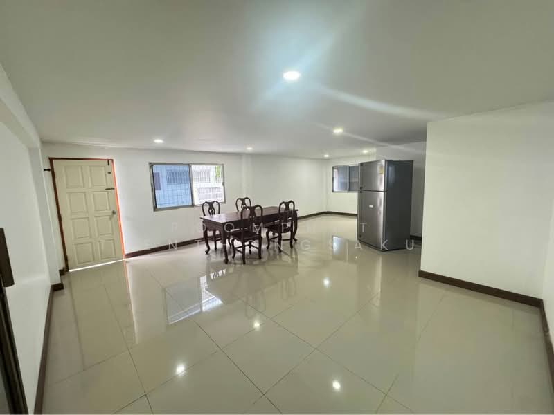 undefined, Bangkok, Prawet, Prawet, Bangkok, 5 Bedrooms, 377 sqm, Single Detached House For Sale, by Poomphat Tienthongsakul, 500264671 - DDproperty.com