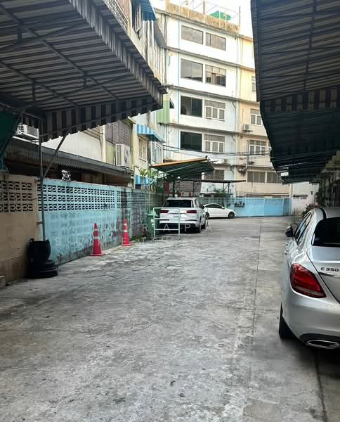 3-BR Townhouse, Bangkok, Somdet Chao Phraya, Khlong San, Bangkok, 3 Bedrooms, 236 sqm, Townhouse For Sale, by Orapa Sumetheesirisakul, 500264747 - DDproperty.com