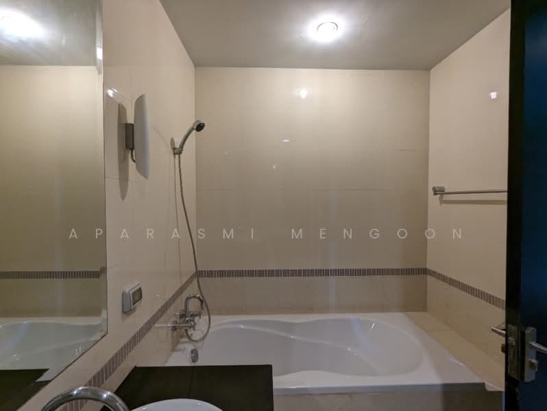 Baan Klang Krung Siam-Pathumwan, Bangkok, Petchburi Road, Thanon Phetchaburi, Ratchathewi, Bangkok, 1 Bedroom, 57 sqm, Condo For Sale, by Aparasmi Mengoon, 500264775 - DDproperty.com