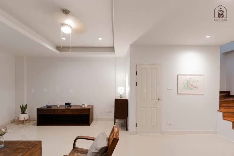 ให้เช่า บ้านแฝดใกล้กองบิน 41 บ้านรีโนเวทใหม่ บ้านสวย พร้อมเข้าอยู่ (ID:613HR), เชียงใหม่, สุเทพ, เมืองเชียงใหม่, เชียงใหม่, 140 ตร.ม., บ้านแฝด ให้เช่า, โดย อรกัญญา สายวังกิจ, 500264813 - DDproperty.com