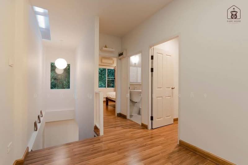 ให้เช่า บ้านแฝดใกล้กองบิน 41 บ้านรีโนเวทใหม่ บ้านสวย พร้อมเข้าอยู่ (ID:613HR), เชียงใหม่, สุเทพ, เมืองเชียงใหม่, เชียงใหม่, 140 ตร.ม., บ้านแฝด ให้เช่า, โดย อรกัญญา สายวังกิจ, 500264813 - DDproperty.com