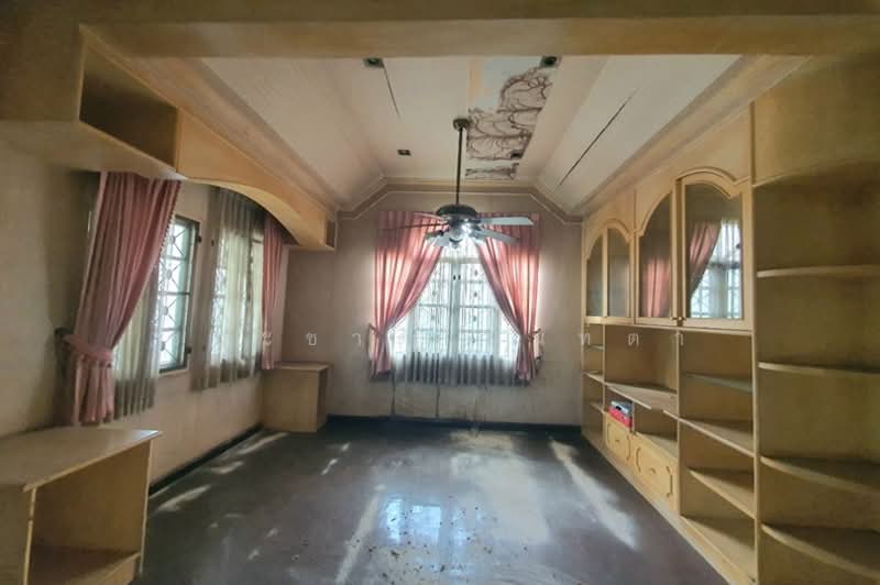 ขาย - หมู่บ้านชลลดา รามอินทรา (กาญจนาภิเษก ซ.7), กรุงเทพ