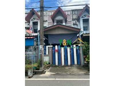 ขาย - ทาวน์เฮ้าส์ 2 ชั้น หมู่บ้านสายรุ้ง เทศบาลบางปู 40, สมุทรปราการ