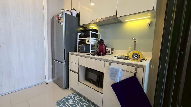 Mazarine Ratchayothin, Bangkok, Soi Phahonyothin 30, Phahonyothin Road, Chan Kasem, Chatuchak, Bangkok, 1 Bedroom, 32 sqm, Condo For Sale, by Orapa Sumetheesirisakul, 500264871 - DDproperty.com