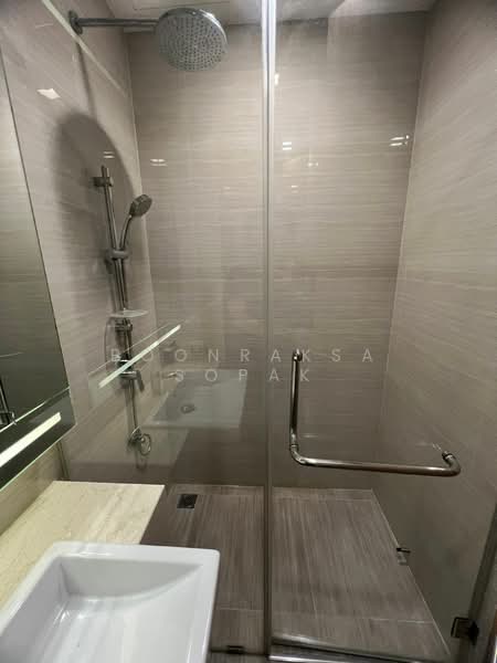 Noble BE33, Bangkok, 19 Soi Sukhumvit 33, Khlong Tan Nua, Watthana, Bangkok, 2 Bedrooms, 59 sqm, Condo For Rent, by Boonraksa Sopak, 500264896 - DDproperty.com