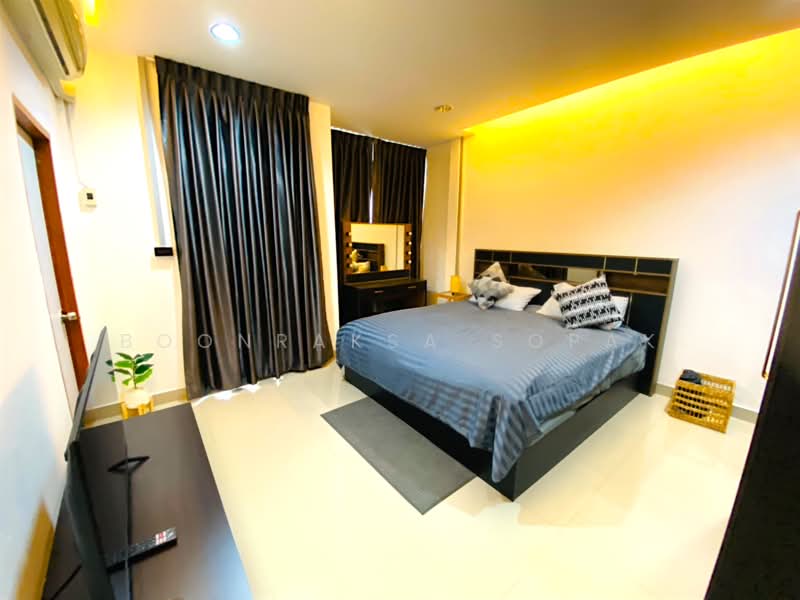 undefined, Bangkok, Khlong Tan Nua, Watthana, Bangkok, 3 Bedrooms, 255 sqm, Semi-Detached House (Twin House) For Rent, by Boonraksa Sopak, 500264912 - DDproperty.com
