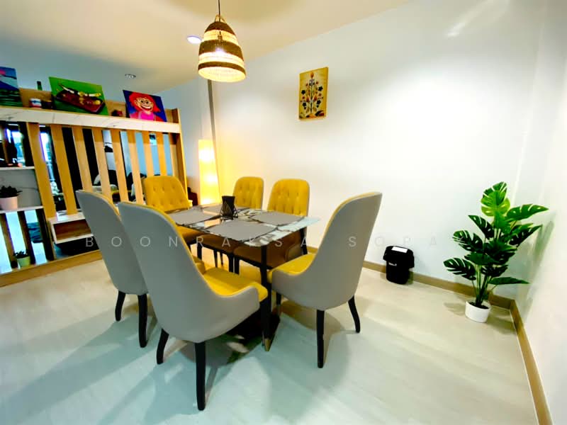undefined, Bangkok, Khlong Tan Nua, Watthana, Bangkok, 3 Bedrooms, 255 sqm, Semi-Detached House (Twin House) For Rent, by Boonraksa Sopak, 500264912 - DDproperty.com
