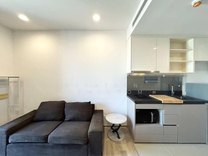 Oka Haus Sukhumvit 36, Bangkok, 3399 Rama 4 Road, Khong Tan, Khlong Toei, Bangkok, 1 Bedroom, 35 sqm, Condo For Rent, by Nopatorn Prem-udom, 500264960 - DDproperty.com