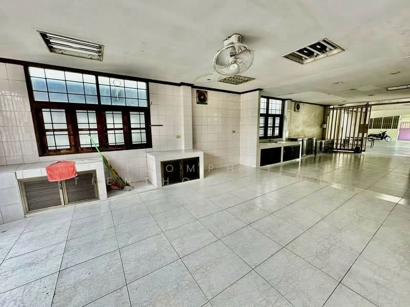 บ้าน 6-ห้องนอน, กรุงเทพ, สามเสนนอก, ห้วยขวาง, กรุงเทพ, 600 ตร.ม., บ้านเดี่ยว ขาย, โดย Poomphat Tienthongsakul, 500264966 - DDproperty.com
