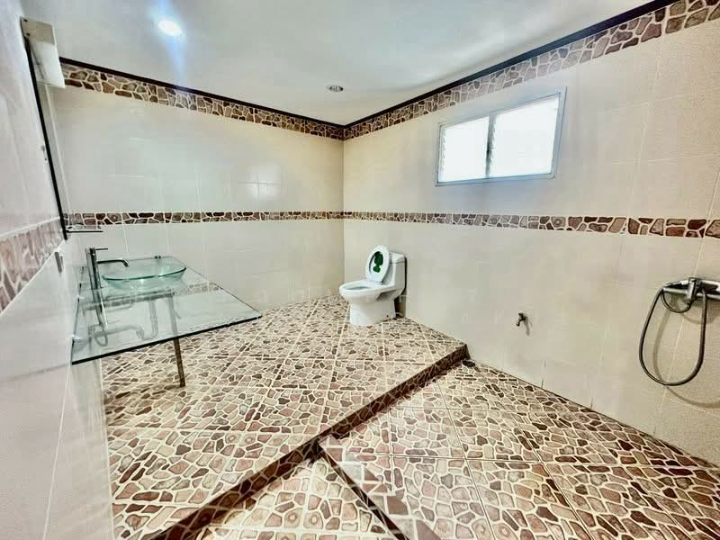 บ้าน 6-ห้องนอน, กรุงเทพ, สามเสนนอก, ห้วยขวาง, กรุงเทพ, 600 ตร.ม., บ้านเดี่ยว ขาย, โดย Poomphat Tienthongsakul, 500264966 - DDproperty.com