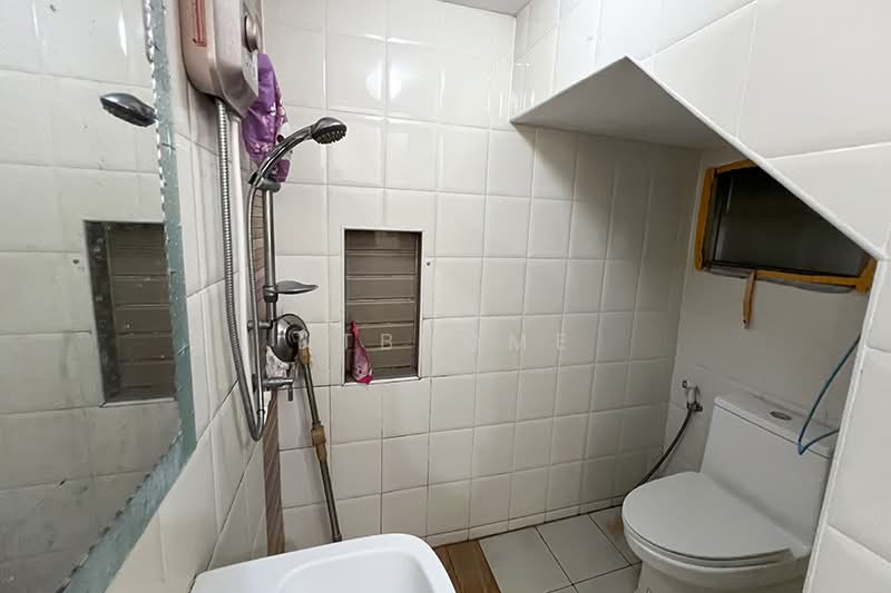 Golden City Pinklao-Charansanitwong, Nonthaburi, Bang Kruai-Sainoi Road, Bang Kruai, Bang Kruai, Nonthaburi, 4 Bedrooms, 130 sqm, Townhouse For Sale, by NTBHOME, 500264970 - DDproperty.com