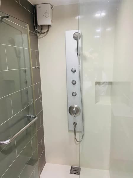 IDEO Morph 38, Bangkok, 88 Sukhumvit Road, Phra Kanong, Khlong Toei, Bangkok, 1 Bedroom, 35 sqm, Condo For Rent, by ธนาภรณ์ วันทะมาตย์, 500264983 - DDproperty.com