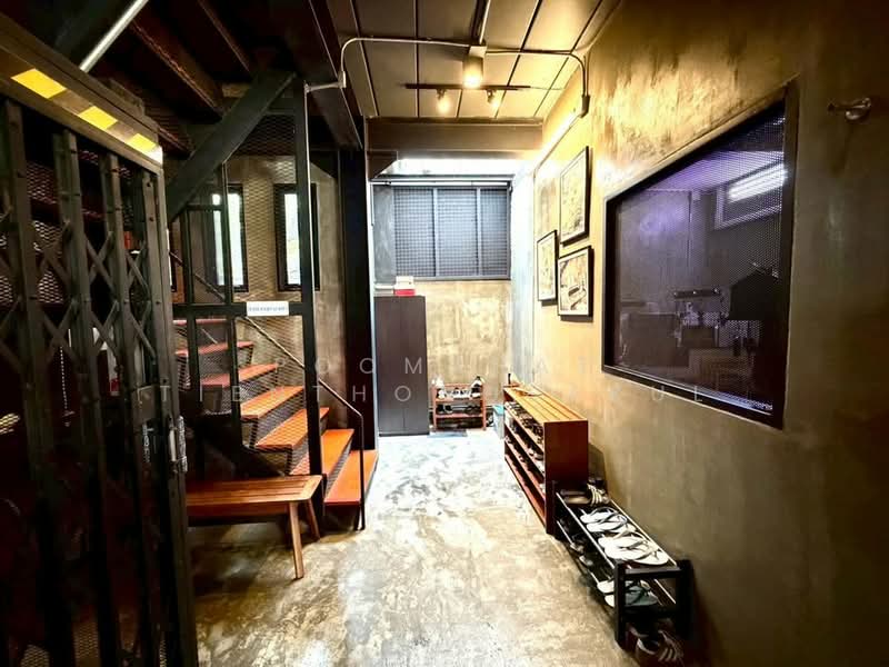 บ้าน 3-ห้องนอน, กรุงเทพ, บางพลัด, บางพลัด, กรุงเทพ, 340 ตร.ม., บ้านเดี่ยว ขาย, โดย Poomphat Tienthongsakul, 500264998 - DDproperty.com