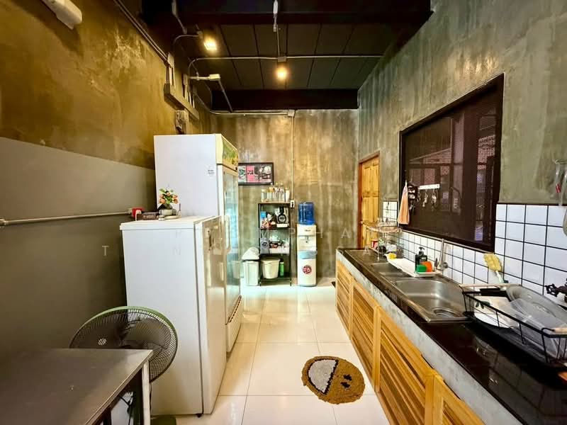 3-BR House, Bangkok, Bang Phlat, Bang Phlat, Bangkok, 3 Bedrooms, 340 sqm, Single Detached House For Sale, by Poomphat Tienthongsakul, 500264998 - DDproperty.com