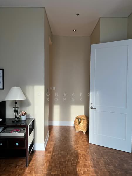 The Ritz-Carlton Residences : เดอะ ริซท์-คาร์ลตัน เรสซิเดนเซส, กรุงเทพ, 114 ถ.นราธิวาสราชนครินทร์, สีลม, บางรัก, กรุงเทพ, 133 ตร.ม., คอนโด ให้เช่า, โดย Boonraksa Sopak, 500265011 - DDproperty.com