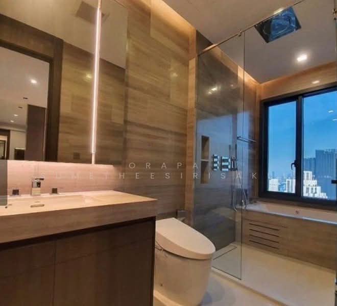 Q1 Sukhumvit, Bangkok, 1 Sukhumvit Road, Khlong Toei, Khlong Toei, Bangkok, 3 Bedrooms, 163 sqm, Condo For Sale, by Orapa Sumetheesirisakul, 500265048 - DDproperty.com