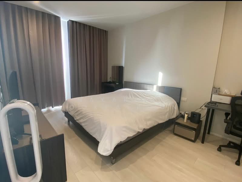 Noble Ploenchit, Bangkok, 1035 Ploenchit Road, Lumphini, Pathum Wan, Bangkok, 2 Bedrooms, 90 sqm, Condo For Rent, by Nakarin Sookpaiboon, 500265059 - DDproperty.com