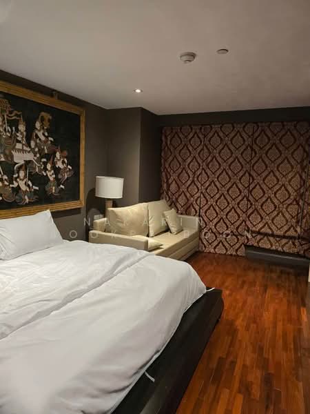 State Tower, Bangkok, 1055 Silom Road, Silom, Bang Rak, Bangkok, 2 Bedrooms, 267 sqm, Condo For Rent, by Nakarin  Sookpaiboon, 500265067 - DDproperty.com