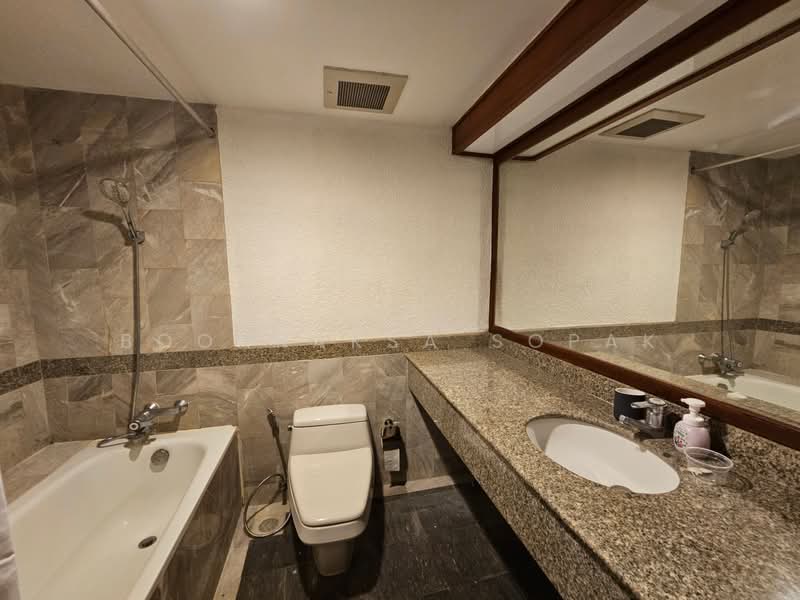 Las Colinas, Bangkok, Sukhumvit 21 Road, Khlongtoei Nua, Watthana, Bangkok, 2 Bedrooms, 100 sqm, Condo For Rent, by Boonraksa Sopak, 500265070 - DDproperty.com