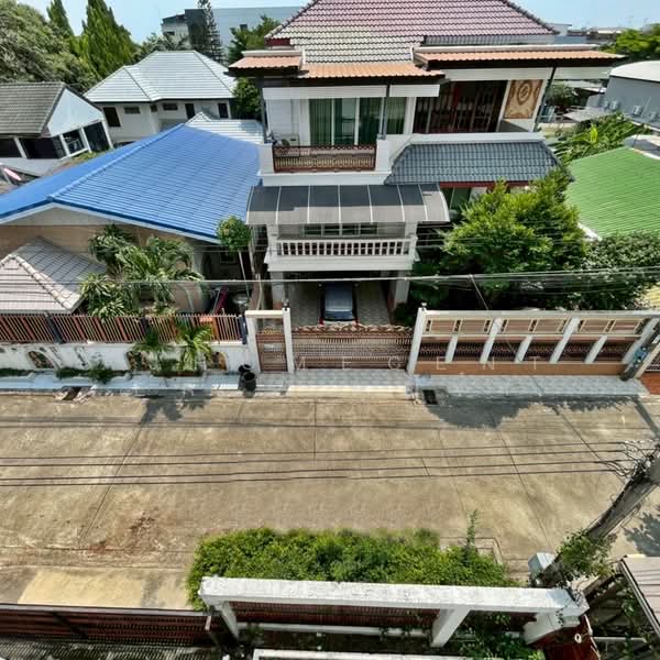 อมรพันธ์ 9, Bangkok, Lat Phrao, Lat Phrao, Bangkok, 4 Bedrooms, 300 sqm, Single Detached House For Sale, by AJHOMECENTER - คุณจ๋า, 500265083 - DDproperty.com
