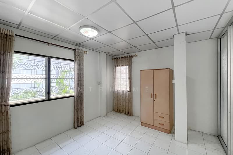 บัวทองแลนด์ บางบัวทอง, Nonthaburi, Bang Bua Thong, Bang Bua Thong, Nonthaburi, 4 Bedrooms, 180 sqm, Single Detached House For Sale, by NTBHOME, 500265110 - DDproperty.com