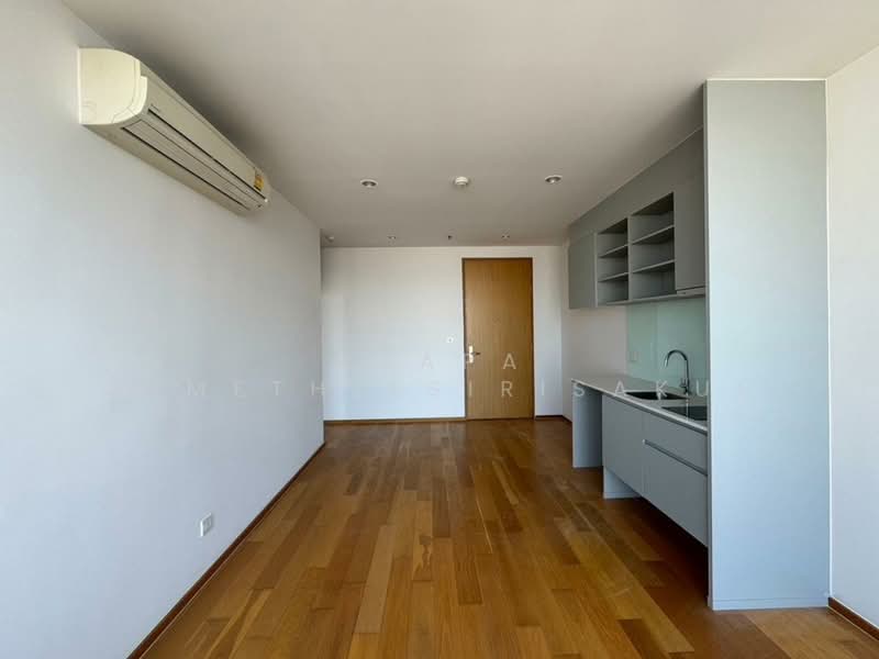 Noble Revo Silom, Bangkok, 88 Soi Surasak Surasak Road, Silom, Bang Rak, Bangkok, 2 Bedrooms, 66 sqm, Condo For Sale, by Orapa Sumetheesirisakul, 500265119 - DDproperty.com