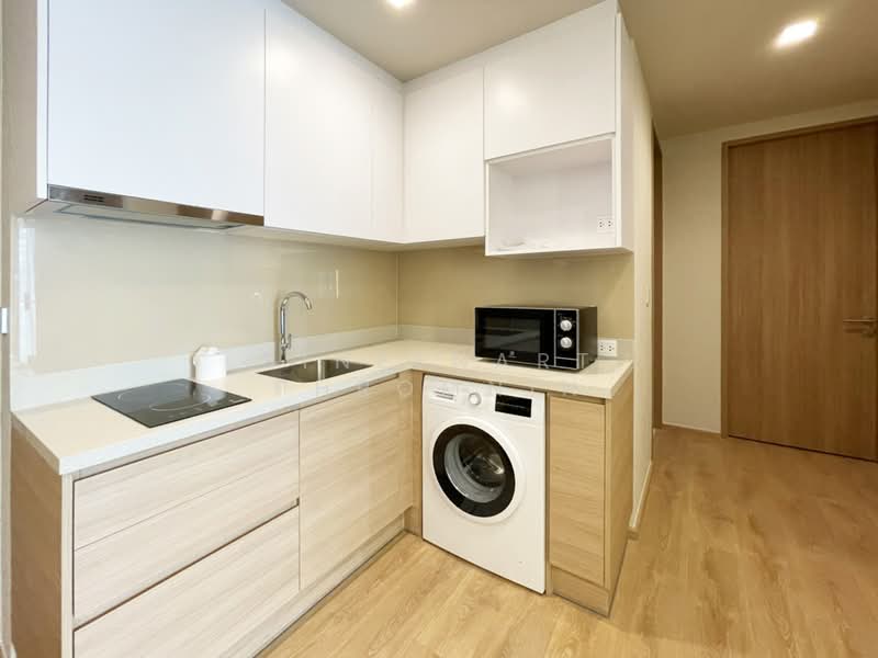 Noble Around Sukhumvit 33, Bangkok, 17 Soi Sukhumvit 33, Khlong Tan Nua, Watthana, Bangkok, 2 Bedrooms, 65 sqm, Condo For Rent, by Sineenart Phromnin, 500265124 - DDproperty.com