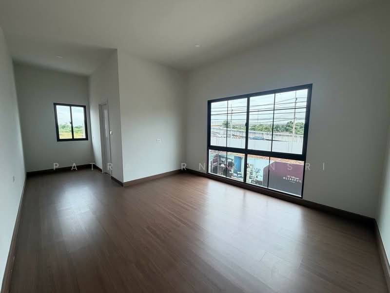undefined, Bangkok, Khlong Sam Prawet, Lat Krabang, Bangkok, 4 Bedrooms, 225 sqm, Single Detached House For Sale, by Patraporn Kansri, 500265130 - DDproperty.com
