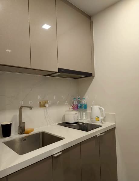 One9Five Asoke-Rama 9, Bangkok, 195 Soi Rama 9 Soi 5, Huai Khwang, Bangkok, 1 Bedroom, 36 sqm, Condo For Rent, by Kitnipat Boonyadhammakul, 500265151 - DDproperty.com