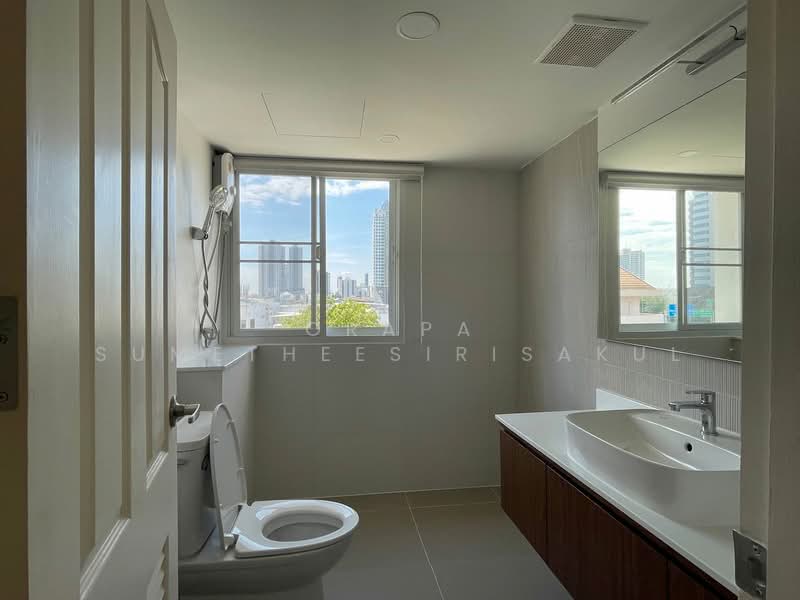 The Executive Regent, Bangkok, 2264/3 Nanglinchee Road, Chong Nonsi, Yan Nawa, Bangkok, 1 Bedroom, 69 sqm, Condo For Sale, by Orapa Sumetheesirisakul, 500265170 - DDproperty.com