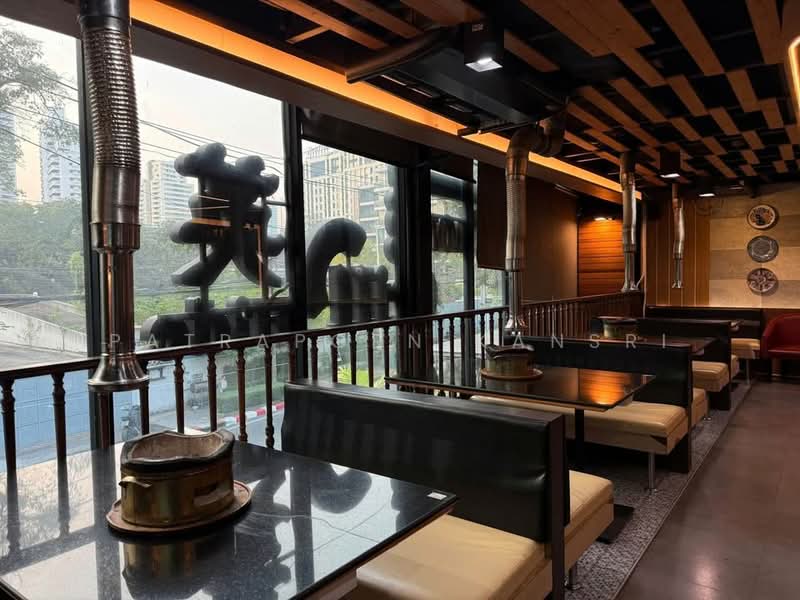 1-BR House, Bangkok, Khlong Tan Nua, Watthana, Bangkok, 1 Bedroom, 250 sqm, Single Detached House For Rent, by Patraporn Kansri, 500265175 - DDproperty.com