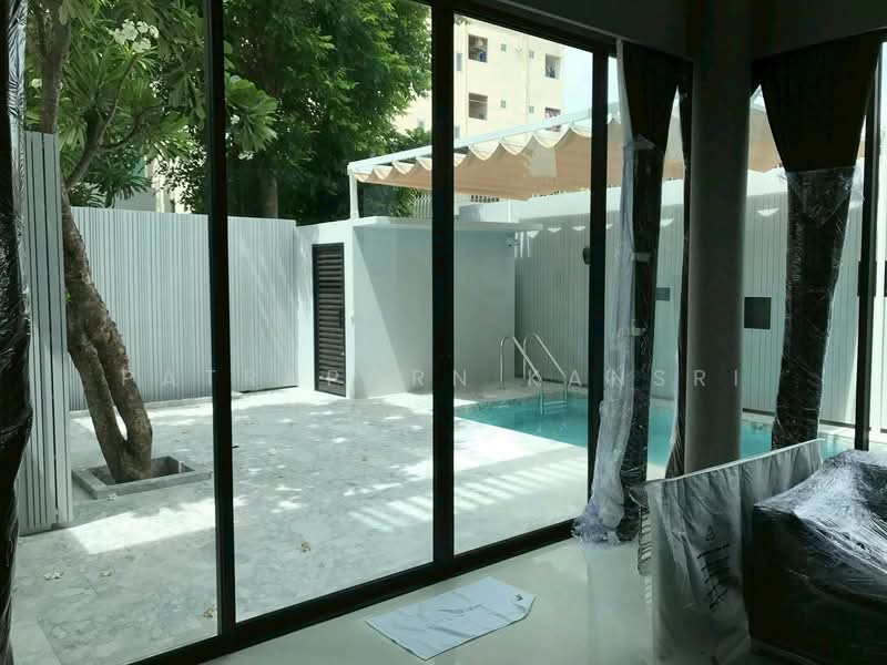 undefined, Bangkok, Hua Mak, Bang Kapi, Bangkok, 4 Bedrooms, 500 sqm, Single Detached House For Rent, by Patraporn Kansri, 500265185 - DDproperty.com
