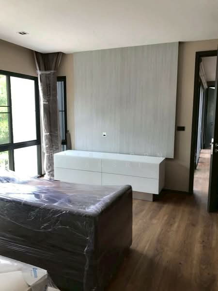 undefined, Bangkok, Hua Mak, Bang Kapi, Bangkok, 4 Bedrooms, 500 sqm, Single Detached House For Rent, by Patraporn Kansri, 500265185 - DDproperty.com