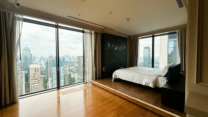 The St. Regis Bangkok (Residences), Bangkok, Rajdamri, Lumphini, Pathum Wan, Bangkok, 4 Bedrooms, 666 sqm, Condo For Sale, by The Luxe Group, 500265208 - DDproperty.com