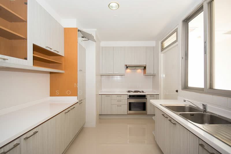 Krungthep Thani Tower, Bangkok, 56 Soi Sukhumvit 24, Khong Tan, Khlong Toei, Bangkok, 3 Bedrooms, 230 sqm, Condo For Rent, by Nakarin  Sookpaiboon, 500265280 - DDproperty.com