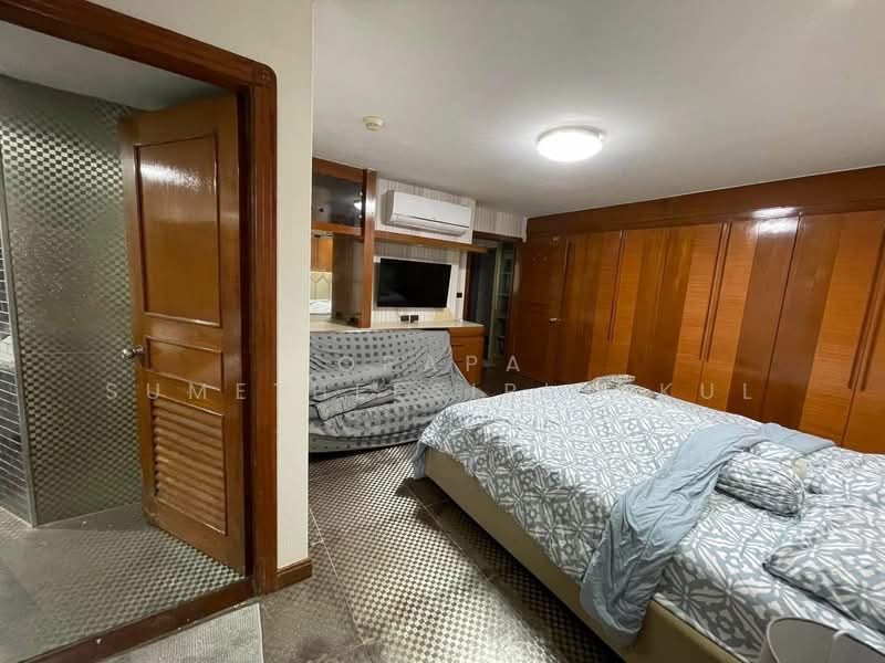 President Park Sukhumvit 24, Bangkok, 99 Sukhumvit 24 Alley, Khlongtoei Nua, Watthana, Bangkok, 3 Bedrooms, 223 sqm, Condo For Sale, by Orapa Sumetheesirisakul, 500265291 - DDproperty.com