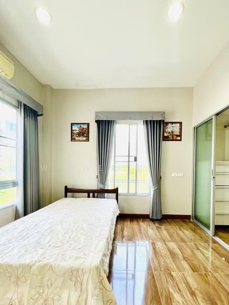 Baan Klang Muang The Royal Monaco Srinakarin-Pattanakarn, Bangkok, Rama 9 Road, Soi 43, Suan Luang, Suan Luang, Bangkok, 3 Bedrooms, 260 sqm, Townhouse For Rent, by Winner Rich, 500265296 - DDproperty.com