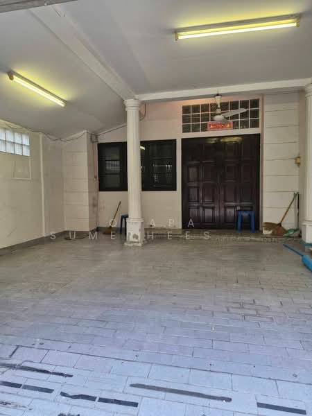 Rueang Siri Village, Bangkok, Soi Rueang Siri, Bang Chak, Phra Khanong, Bangkok, 4 Bedrooms, 270 sqm, Single Detached House For Sale, by Orapa Sumetheesirisakul, 500265351 - DDproperty.com