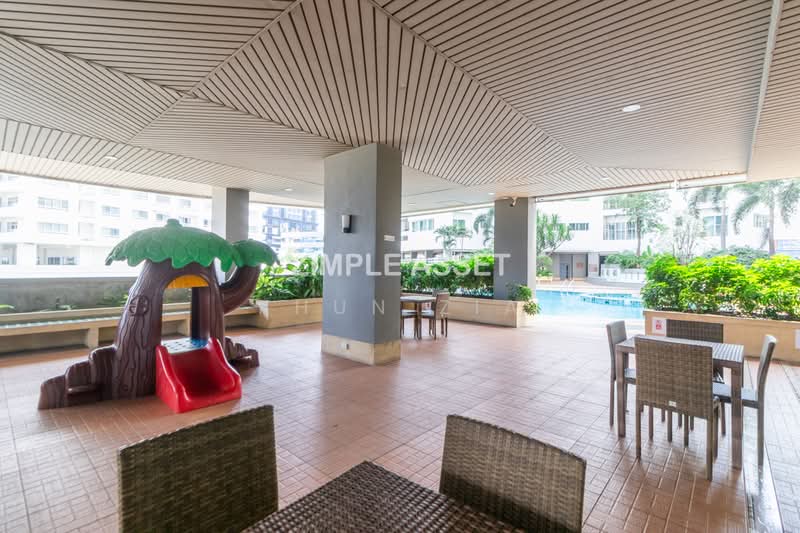 The Grand Sethiwan, Bangkok, 82 Soi Sukhumvit 24, Khong Tan, Khlong Toei, Bangkok, 2 Bedrooms, 115 sqm, Apartment For Rent, by Khun Zia, 500265370 - DDproperty.com