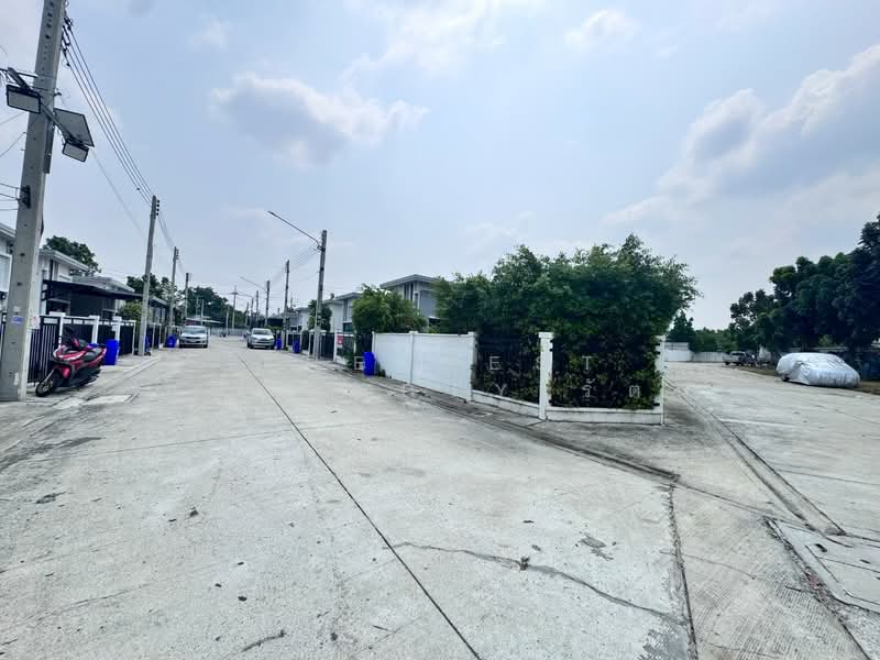 ขาย - ภัทรแกรนด์ทาวน์ ศรีราชา, ปทุมธานี